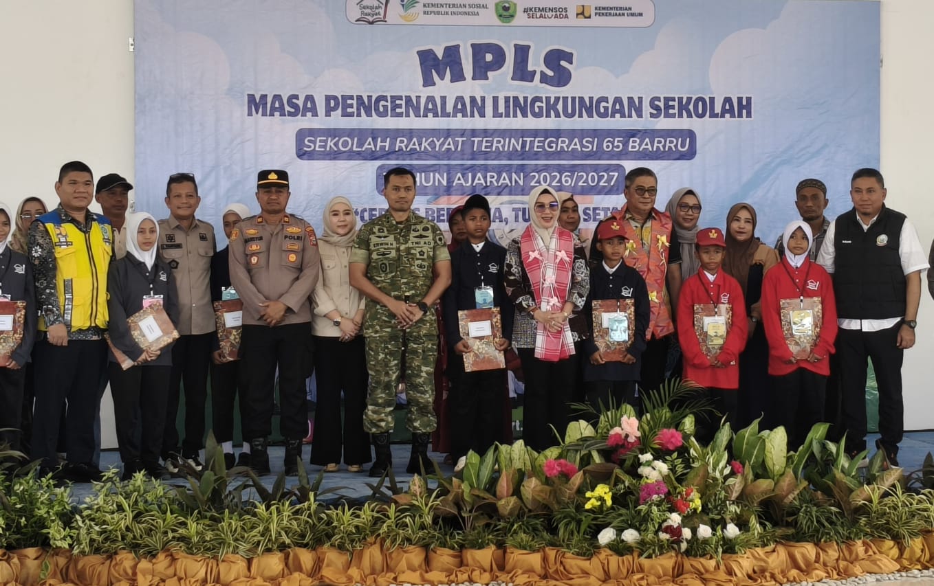 Dinas Kesehatan Kabupaten Barru Laksanakan Cek Kesehatan Gratis bagi Siswa Sekolah Rakyat